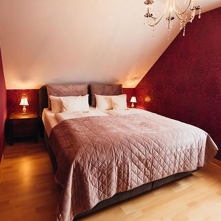Dooscht Gaestehaus Reichshof Kröv Kültér fotó