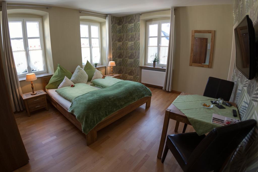 Dooscht Gaestehaus Reichshof Kröv Kültér fotó